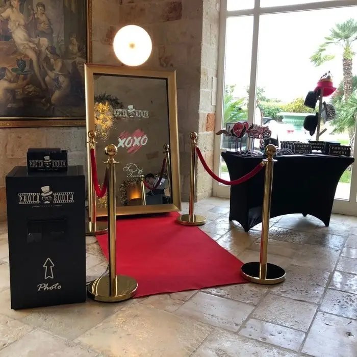 The Magic Mirror at a wedding in Rome