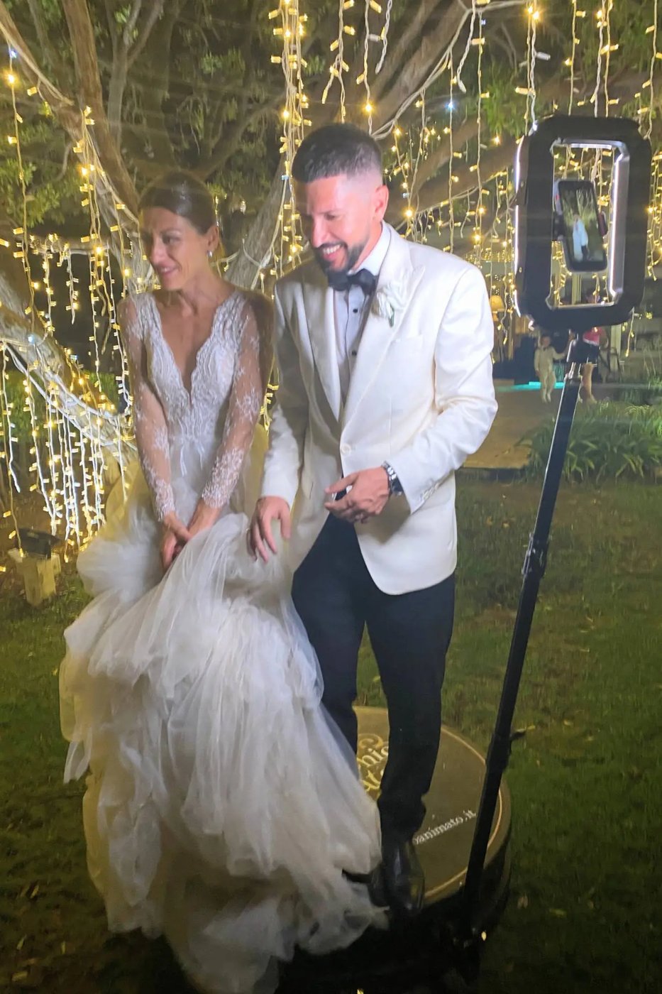 The 360 video booth at a wedding in Rome