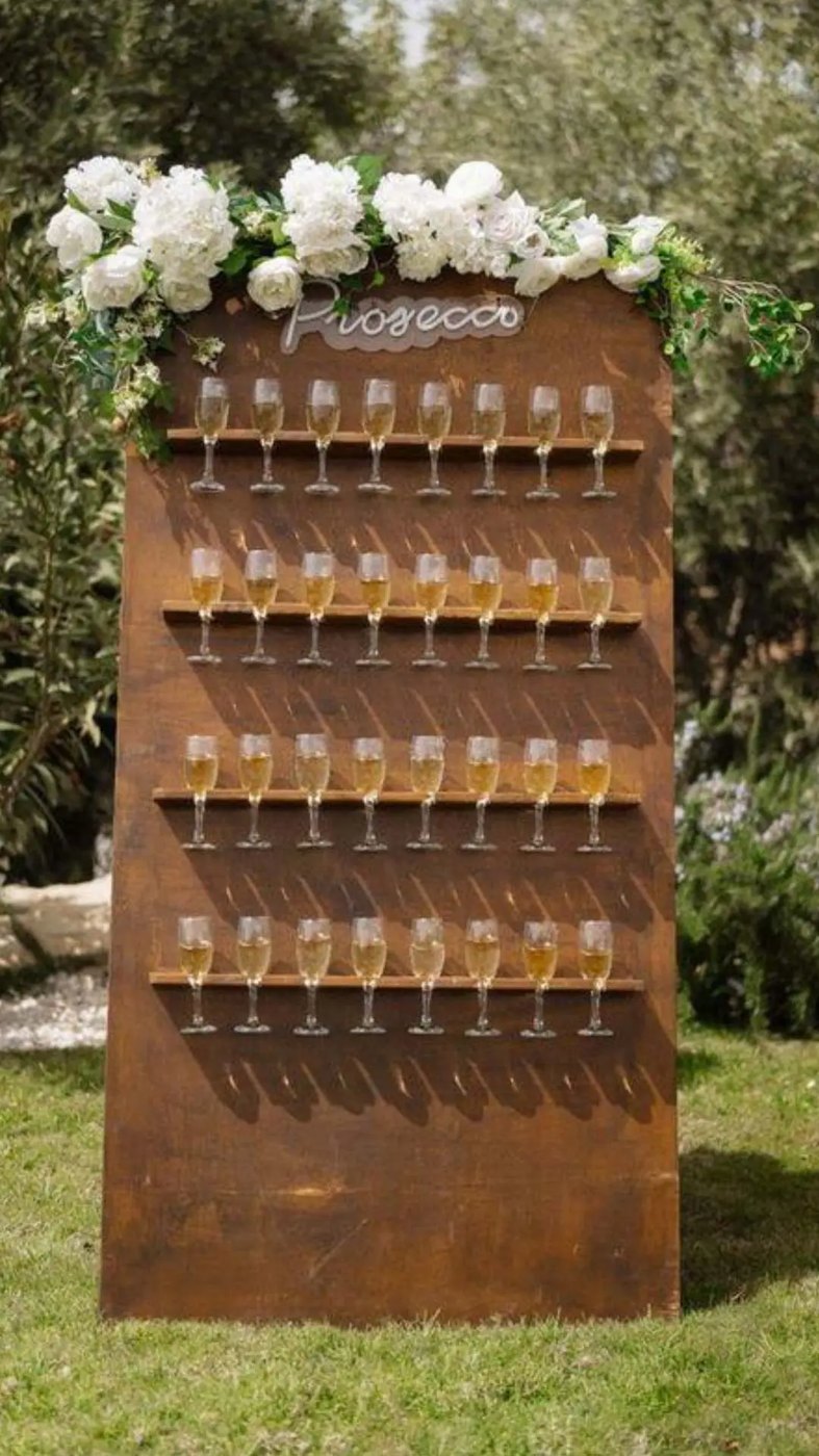Prosecco wall at a garden wedding in Rome